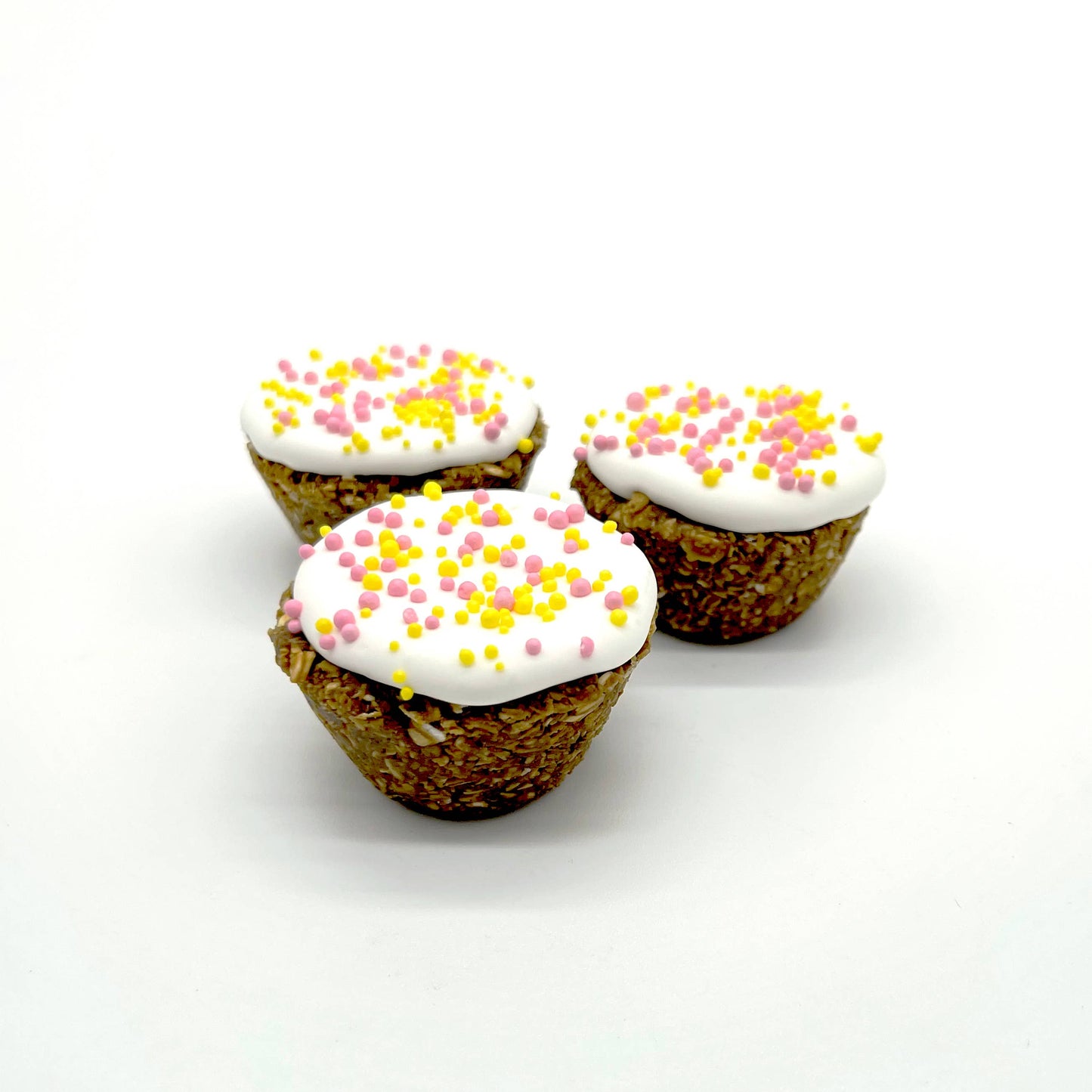 Summer Sprinkle Chewy Oat Cake Cup